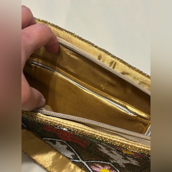 Unique Handcrafted Golden Beaded Purse - Picture 8 of 13